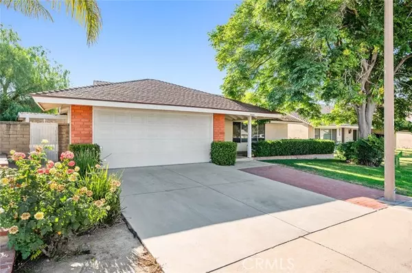 25303 Via Calinda, Valencia, CA 91355