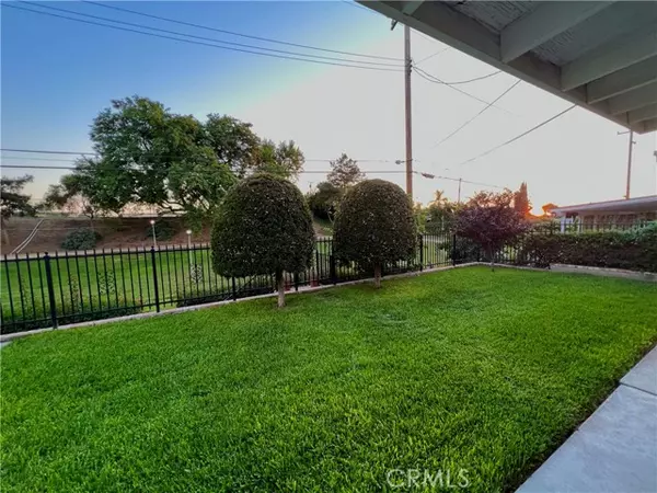 240 W Rosecrest Avenue, La Habra, CA 90631