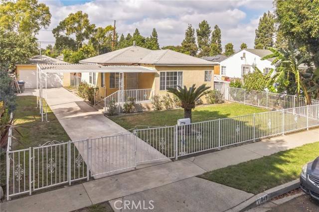 11049 Hulme Avenue, Lynwood, CA 90262