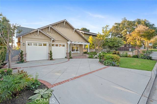 211 S Mountain Avenue, Monrovia, CA 91016