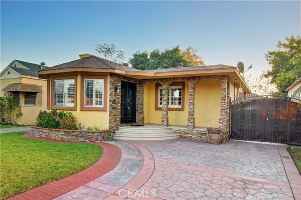 10004 Jackson Avenue, South Gate, CA 90280