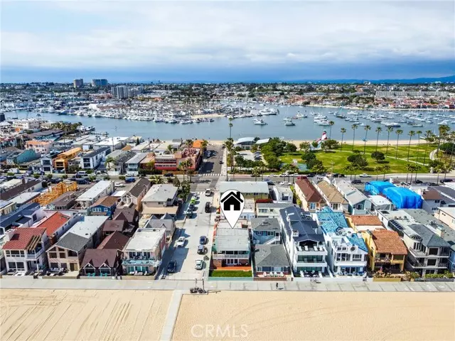 1726 W Oceanfront, Newport Beach, CA 92663