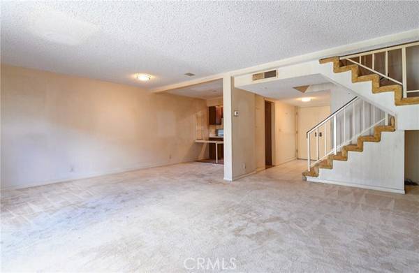 5950 Imperial #57, South Gate, CA 90280