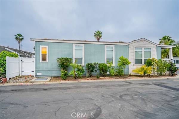 Carson, CA 90746,17700 S Avalon #262