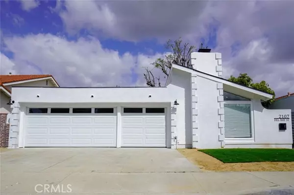 2107 Del Bay Street, Lakewood, CA 90712