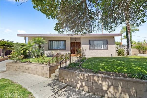 6549 Ensign Avenue, North Hollywood, CA 91606