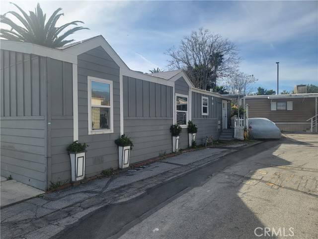 12301 SAN FERNANDO #813, Los Angeles, CA 91402