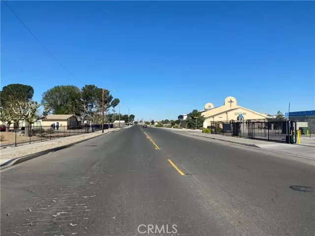 0 powhatan, Apple Valley, CA 92308