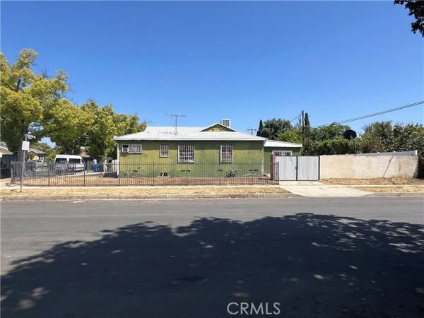 Panorama City, CA 91402,7810 Hazeltine Avenue