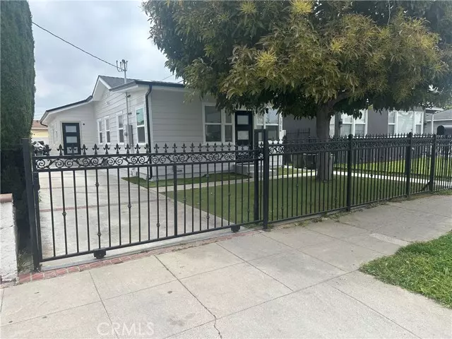 13726 Jefferson Avenue, Hawthorne, CA 90250