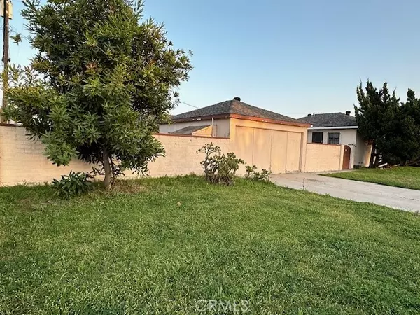 Downey, CA 90241,9031 Irwingrove Drive