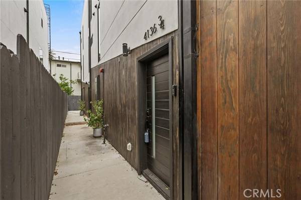 4136 Normal Avenue, Los Angeles, CA 90029