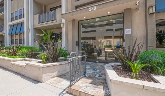 230 S Jackson Street #102, Glendale, CA 91205