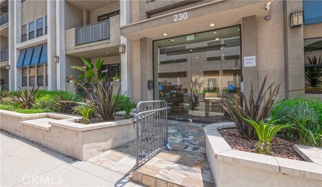 230 S Jackson Street #102, Glendale, CA 91205