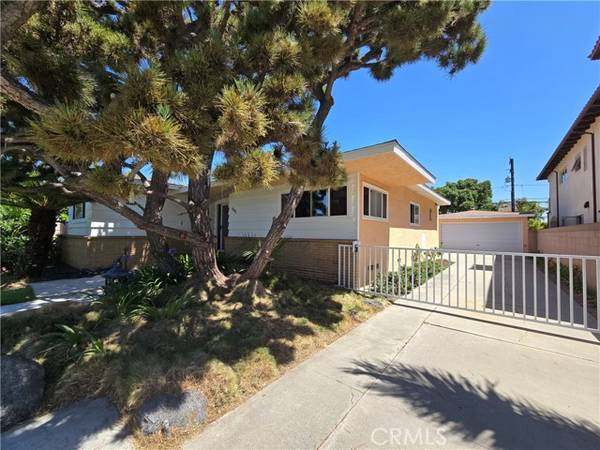 Downey, CA 90240,9375 Gainford Street