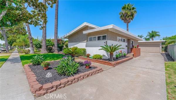 9661 Calmada Avenue, Whittier, CA 90605