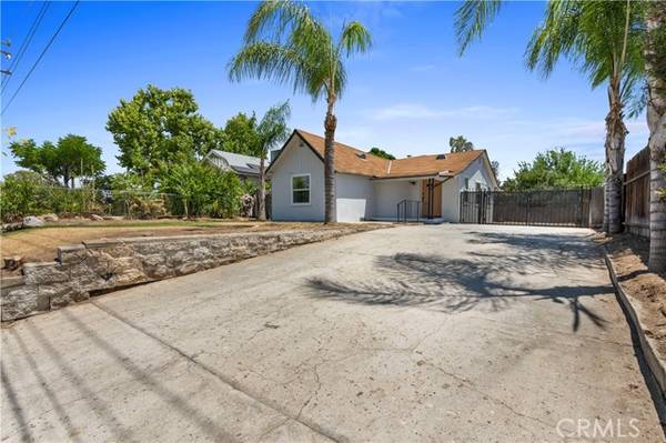 Bakersfield, CA 93305,427 Columbus Street