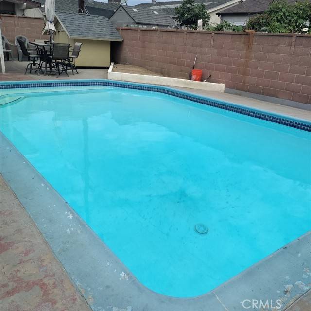 Carson, CA 90745,835 E Bonds Street