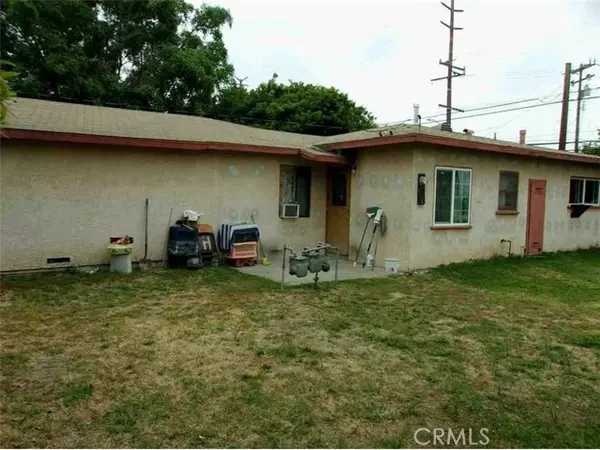 Bell Gardens, CA 90201,6450 Clara Street