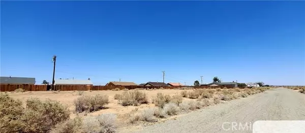 8801 Grove, California City, CA 93505