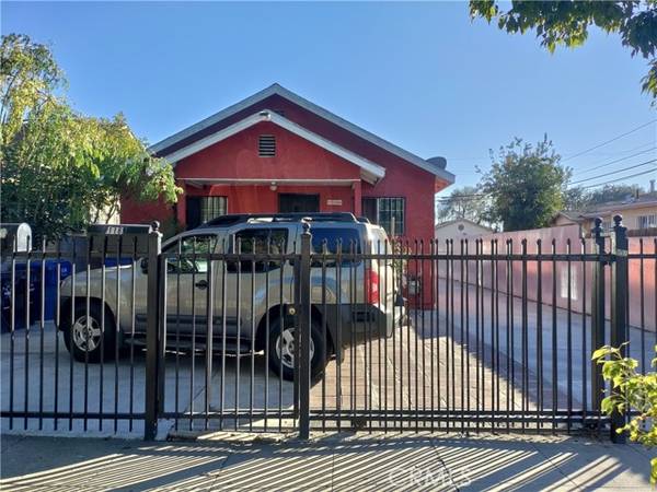 118 E 84th Street, Los Angeles, CA 90003