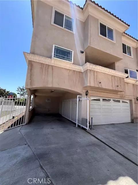 Downey, CA 90242,9759 Imperial