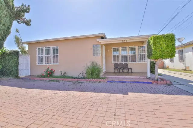 6521 Walker Avenue, Bell, CA 90201