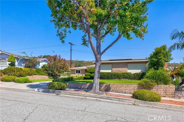 516 E Los Amigos Avenue, Montebello, CA 90640