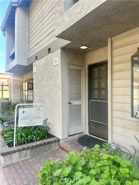 Fullerton, CA 92831,2220 E Chapman Avenue #51