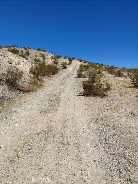 Adelanto, CA 92301,15510 Oleander