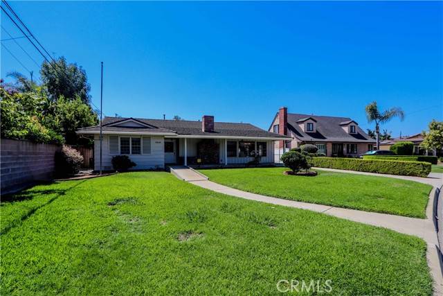 9608 Lemoran Avenue, Downey, CA 90240