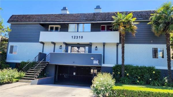 12310 Burbank Blvd #12, Valley Village, CA 91607