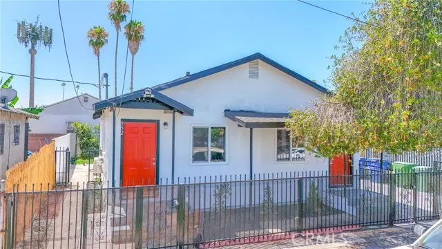 952 W Gage Avenue, Los Angeles, CA 90044