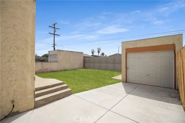 606 W 98TH Street, Los Angeles, CA 90044