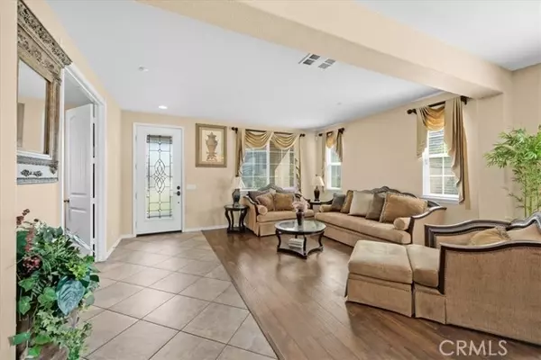 Fontana, CA 92336,5606 Coralwood Place