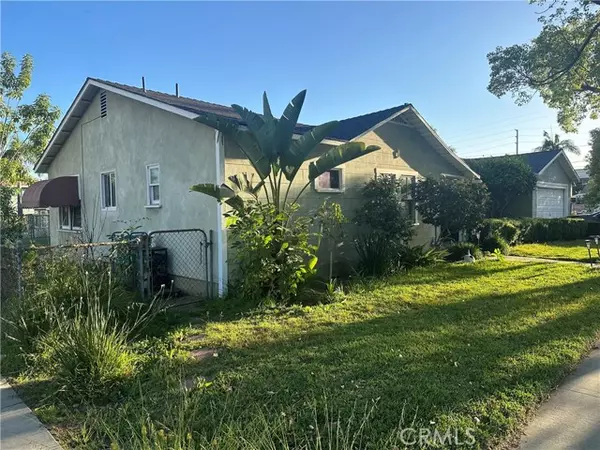 700 W 10th Street, Azusa, CA 91702