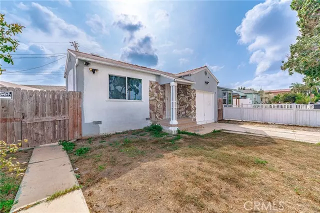 824 W 112th Street, Los Angeles, CA 90044