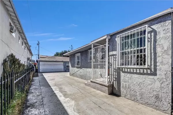 Lynwood, CA 90262,3358 Louise Street