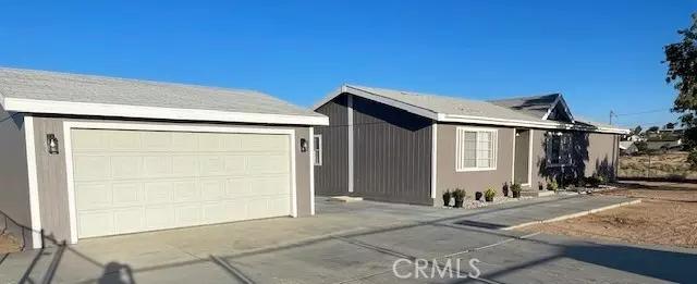 9626 Flora Vista Road, Apple Valley, CA 92308