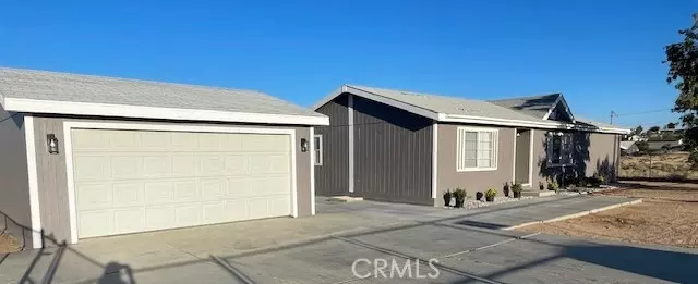 9626 Flora Vista Road, Apple Valley, CA 92308