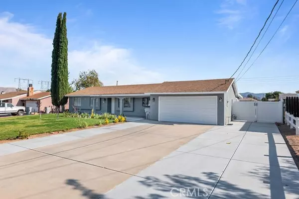 Hesperia, CA 92345,17275 Redding Street