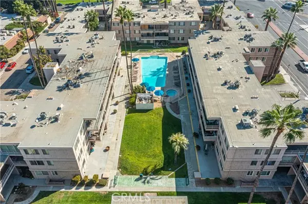 6979 Palm Court #133J, Riverside, CA 92506