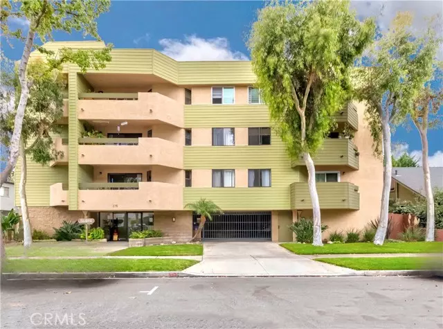 Long Beach, CA 90802,275 Esperanza Avenue #403