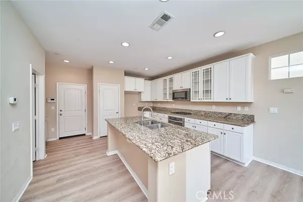 Fullerton, CA 92832,618 Tangelo Way