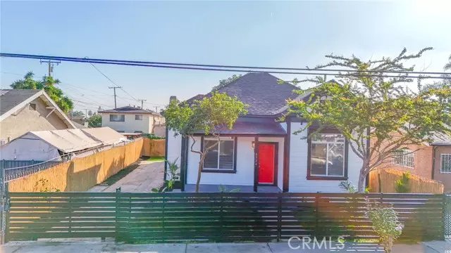 8924 S Budlong Avenue, Los Angeles, CA 90044