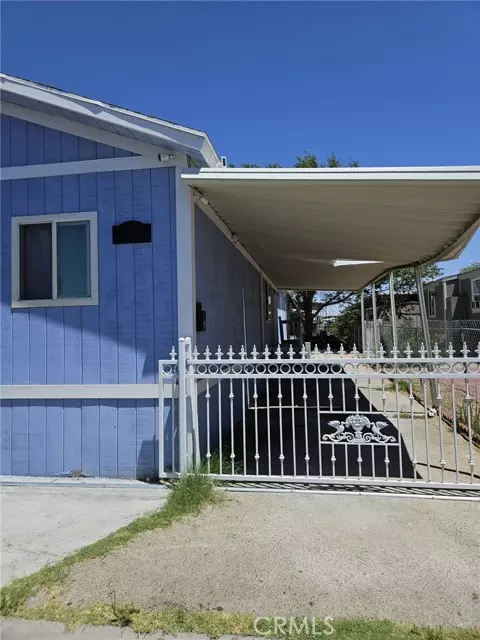 Lancaster, CA 93535,1301 E Avenue I #229