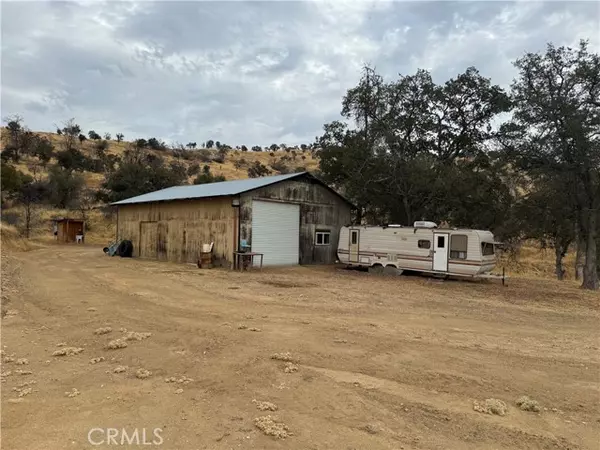 Raymond, CA 93653,38914 Road 810