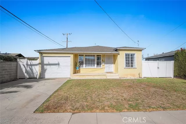 935 W Poplar Street, Compton, CA 90220