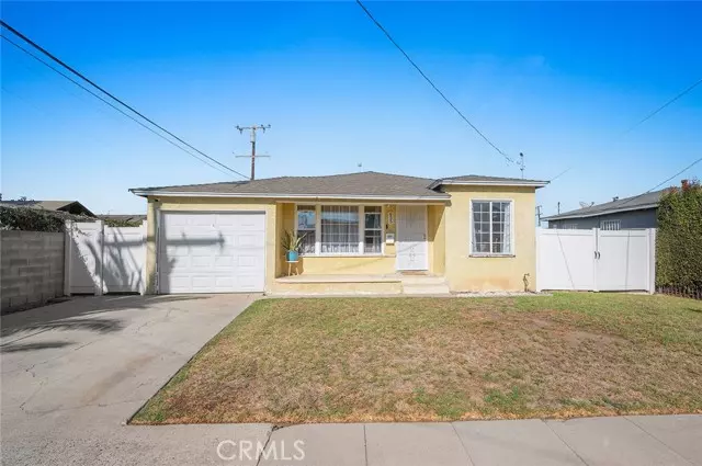 935 W Poplar Street, Compton, CA 90220