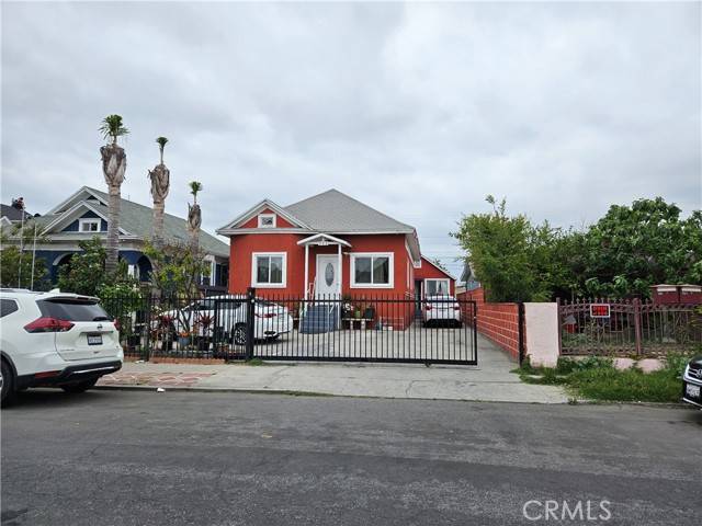 953 E 22nd Street, Los Angeles, CA 90011